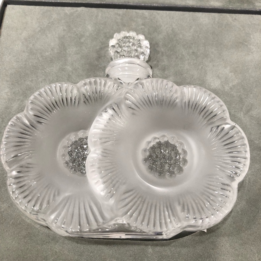 Lalique Vintage Rare 2 FLEURS PERFUME Crystal BOTTLE Signed Original Box - Picture 5 of 15